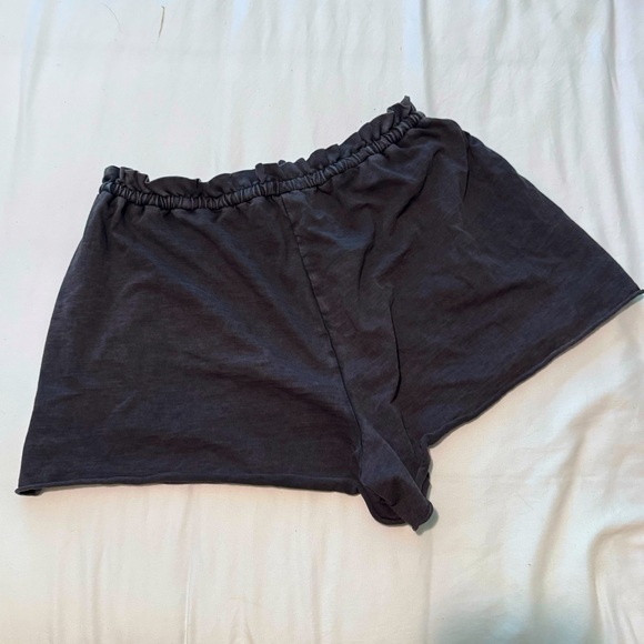 Aerie small sleeping shorts - Picture 2 of 3